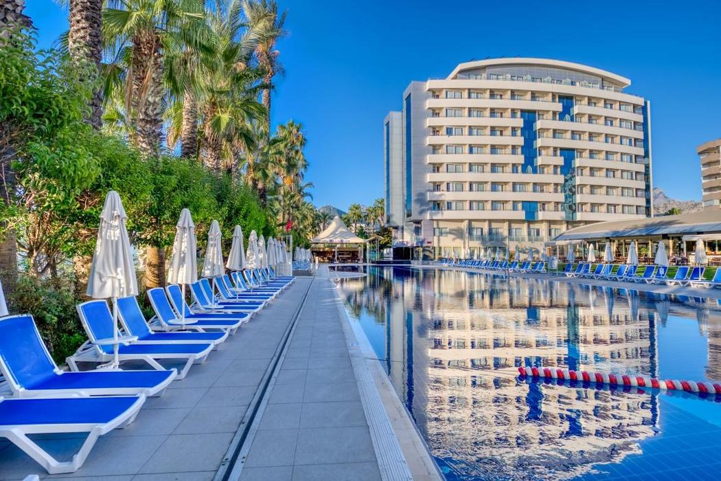 Porto Bello Hotel Resort & Spa — 2