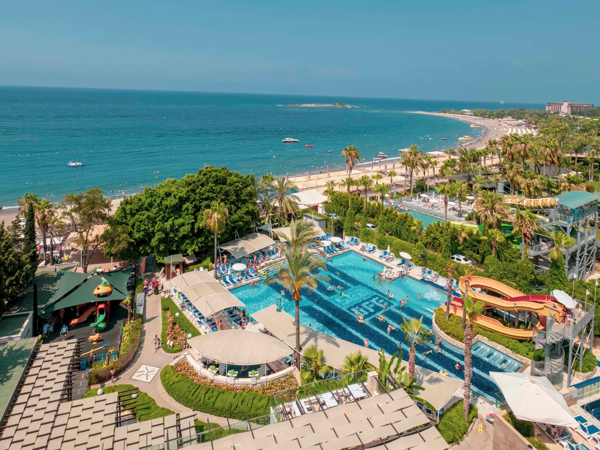 Sealife Buket Beach & Resort — 1